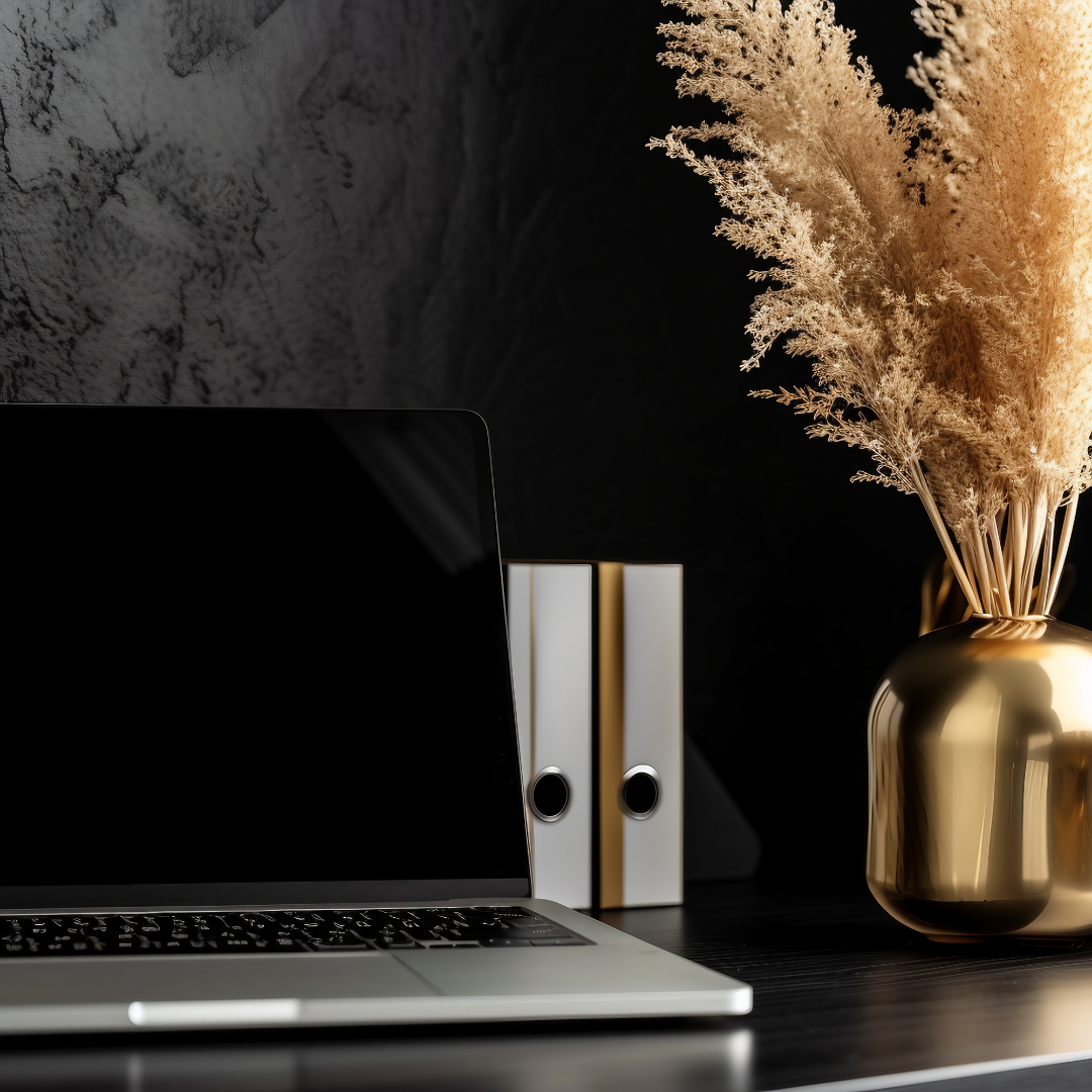 Home black and gold instagram post – kopia (6)
